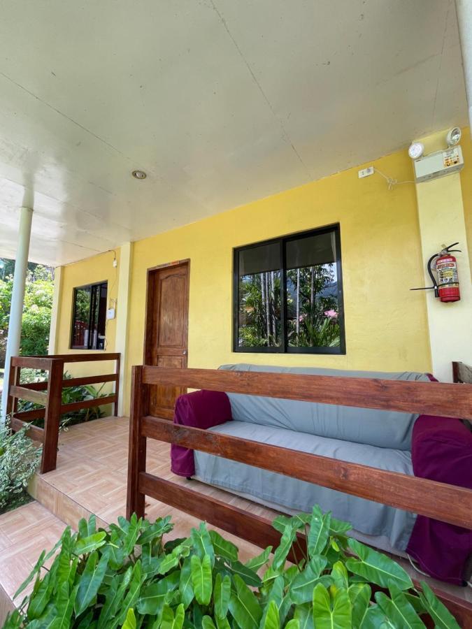 C - Side Inn Mambajao Dış mekan fotoğraf